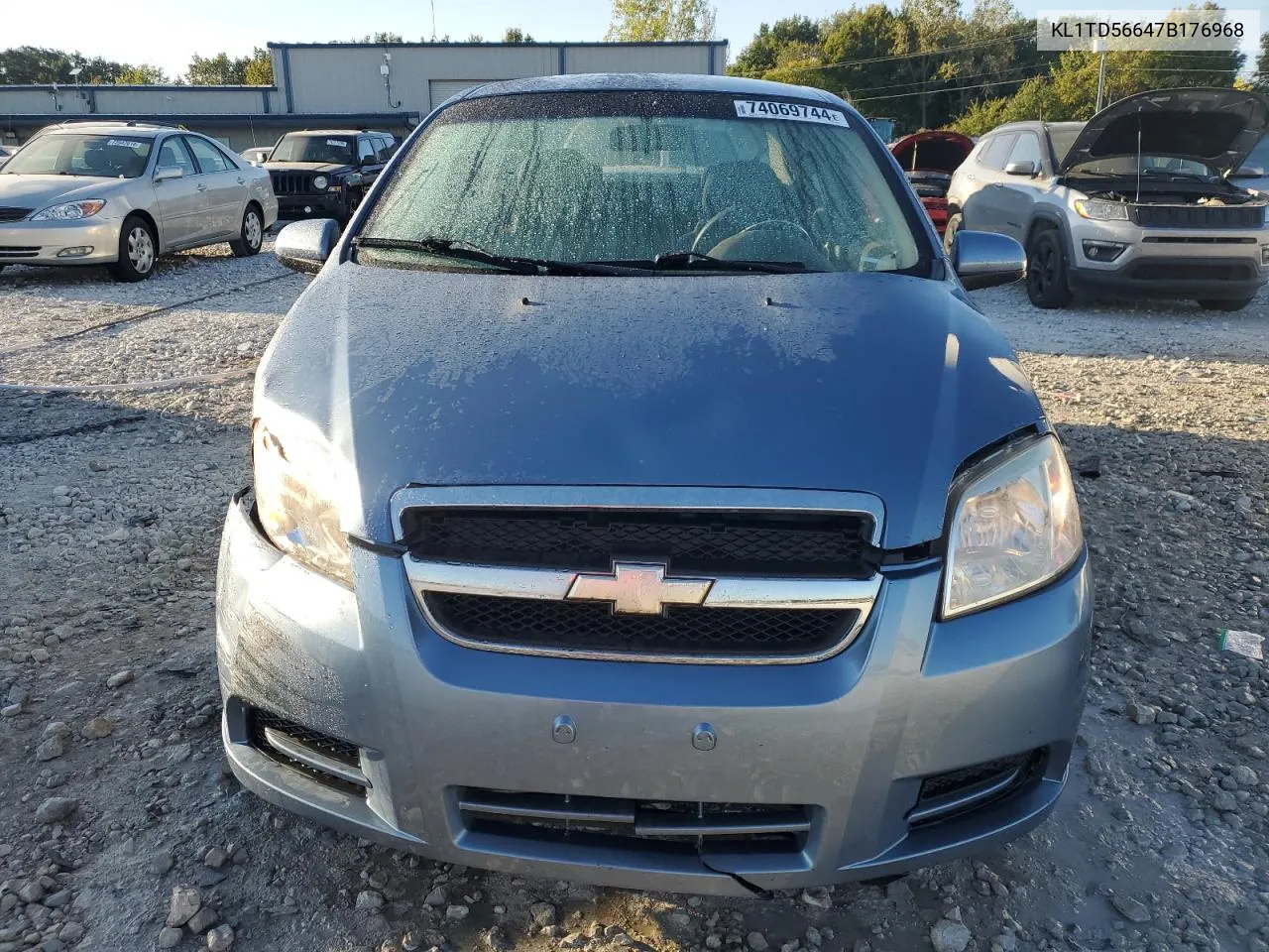 2007 Chevrolet Aveo Base VIN: KL1TD56647B176968 Lot: 74069744