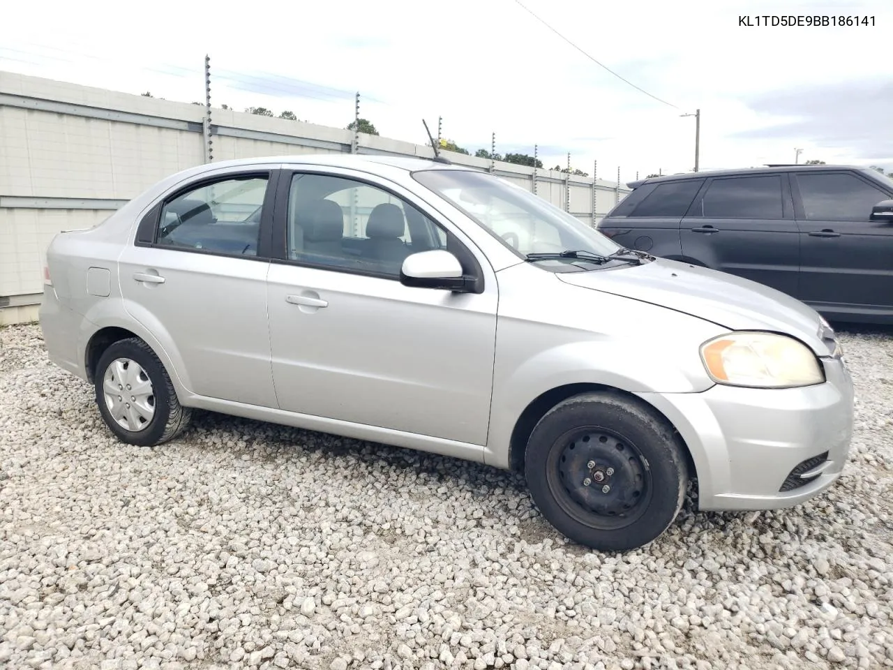 2011 Chevrolet Aveo Ls VIN: KL1TD5DE9BB186141 Lot: 73939814