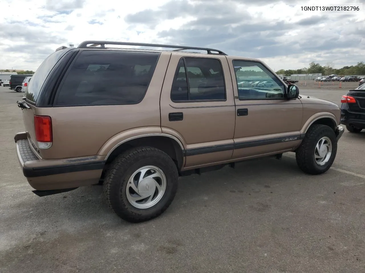 1996 Chevrolet Blazer VIN: 1GNDT13W0T2182796 Lot: 72577554