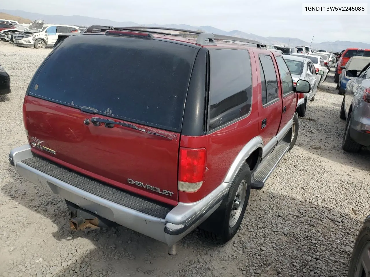 1997 Chevrolet Blazer VIN: 1GNDT13W5V2245085 Lot: 75058904