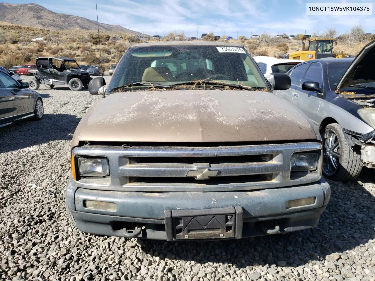 1997 Chevrolet Blazer VIN: 1GNCT18W5VK104375 Lot: 75667574