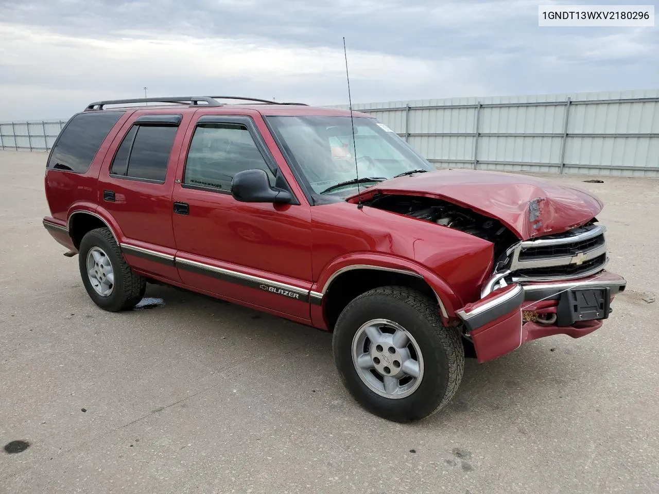 1997 Chevrolet Blazer VIN: 1GNDT13WXV2180296 Lot: 75976434