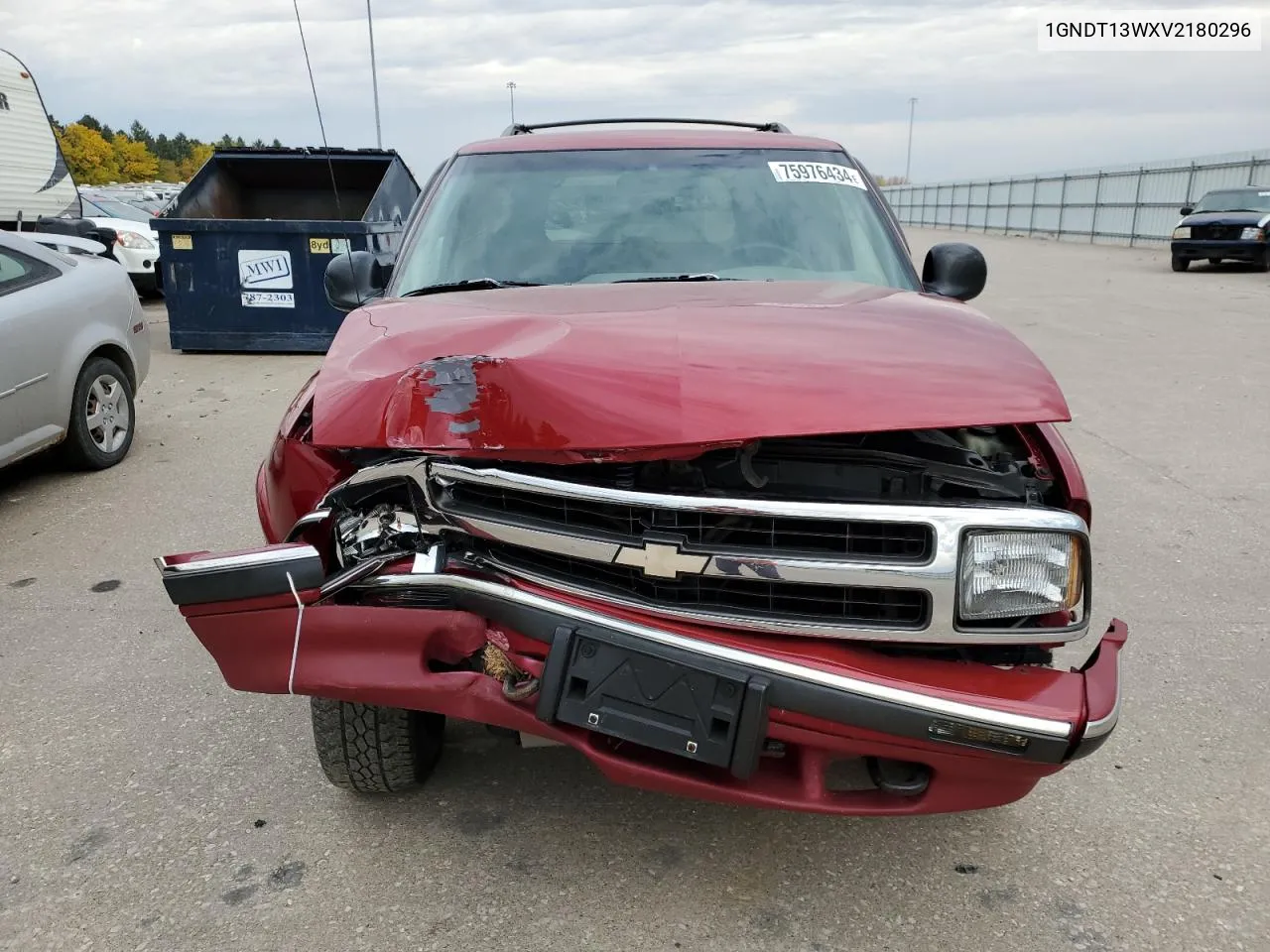 1997 Chevrolet Blazer VIN: 1GNDT13WXV2180296 Lot: 75976434