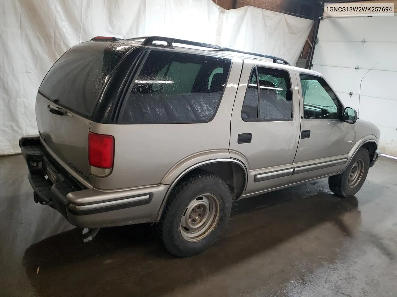 1GNCS13W2WK257694 1998 Chevrolet Blazer