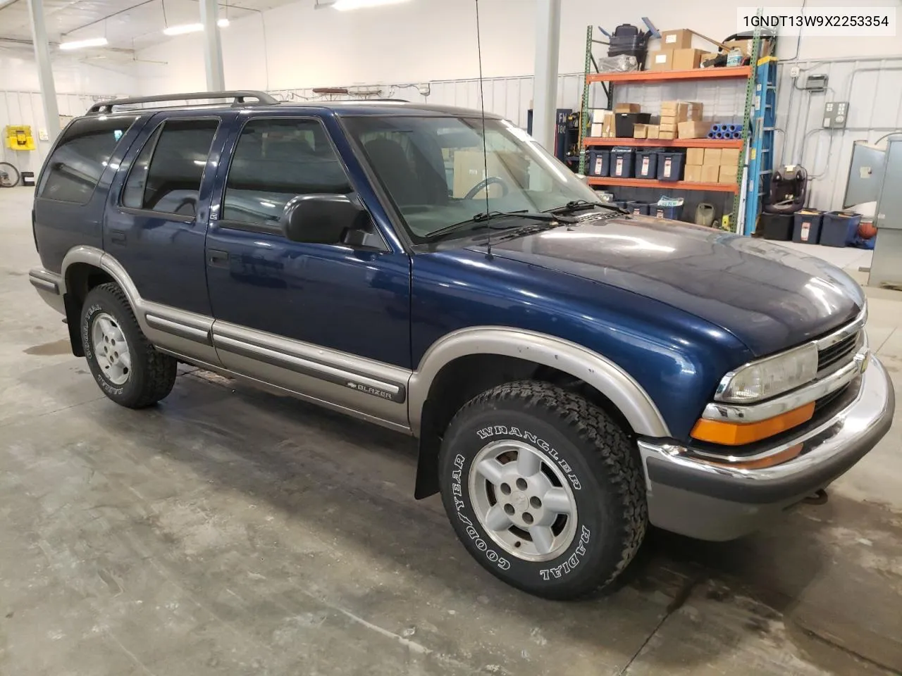 1GNDT13W9X2253354 1999 Chevrolet Blazer