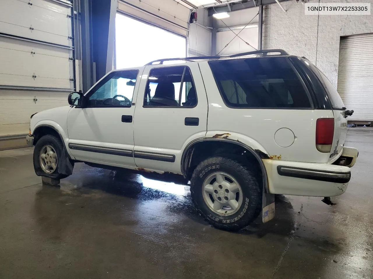 1GNDT13W7X2253305 1999 Chevrolet Blazer