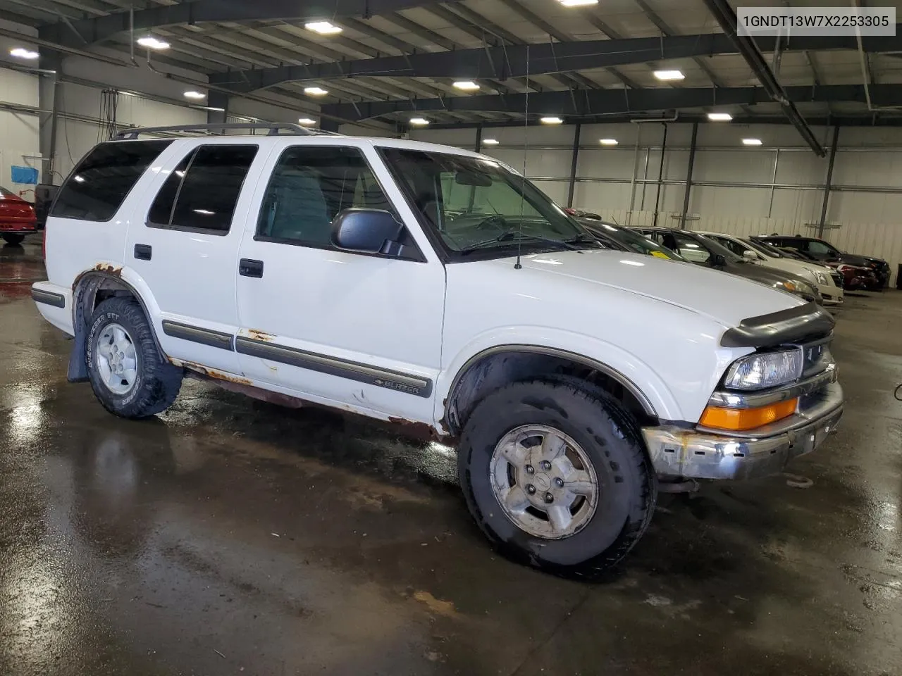 1999 Chevrolet Blazer VIN: 1GNDT13W7X2253305 Lot: 73501084