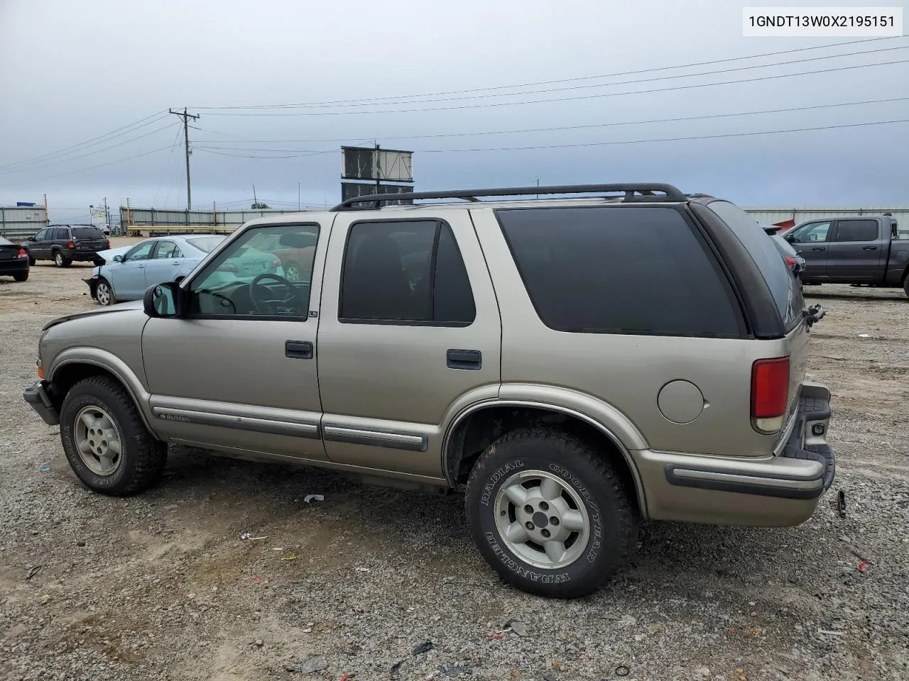 1999 Chevrolet Blazer VIN: 1GNDT13W0X2195151 Lot: 73743264