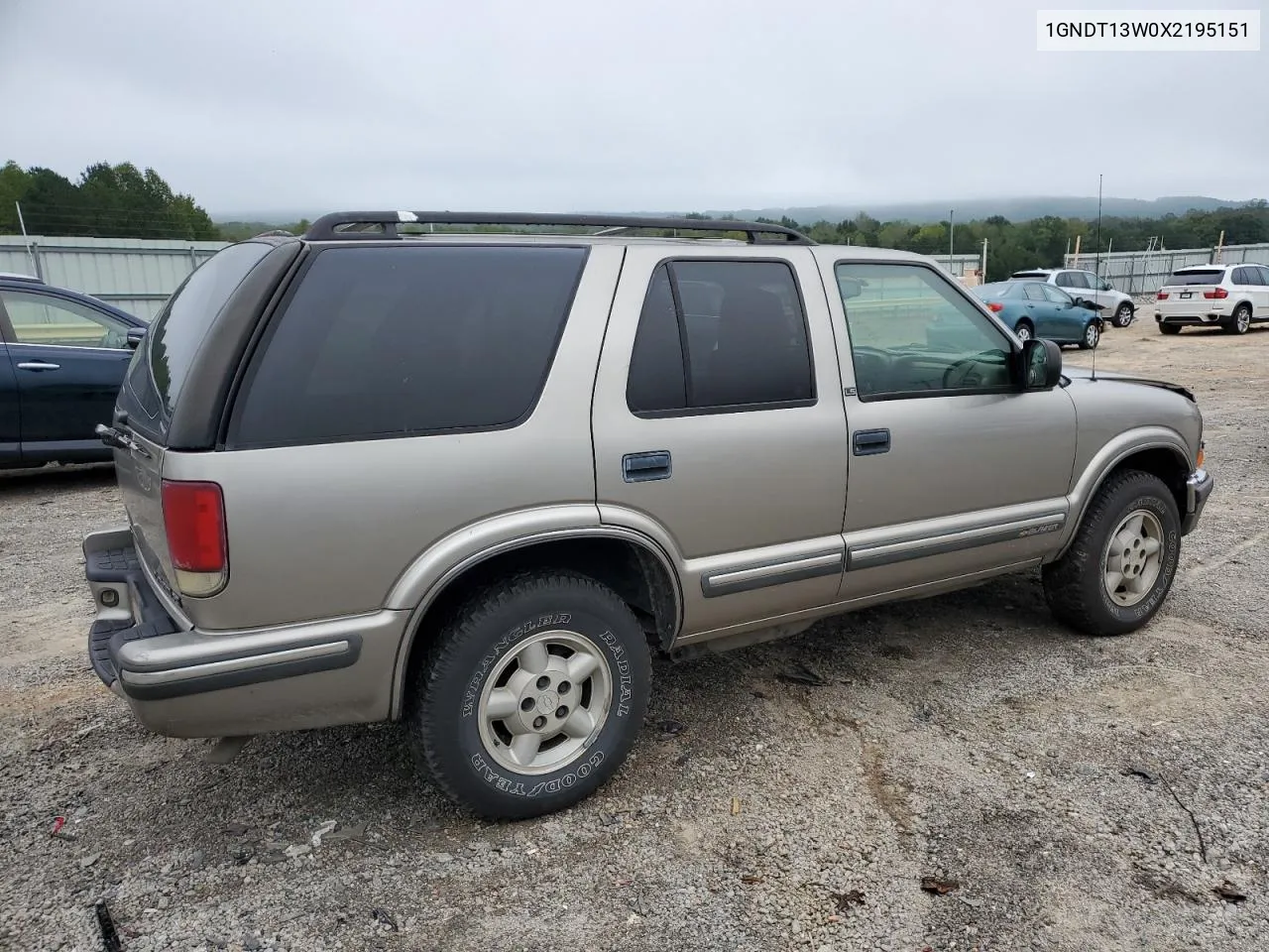 1999 Chevrolet Blazer VIN: 1GNDT13W0X2195151 Lot: 73743264