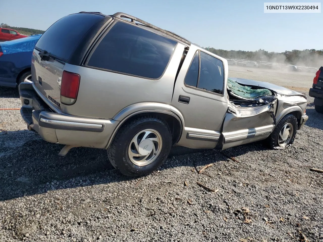 1999 Chevrolet Blazer VIN: 1GNDT13W9X2230494 Lot: 76086224