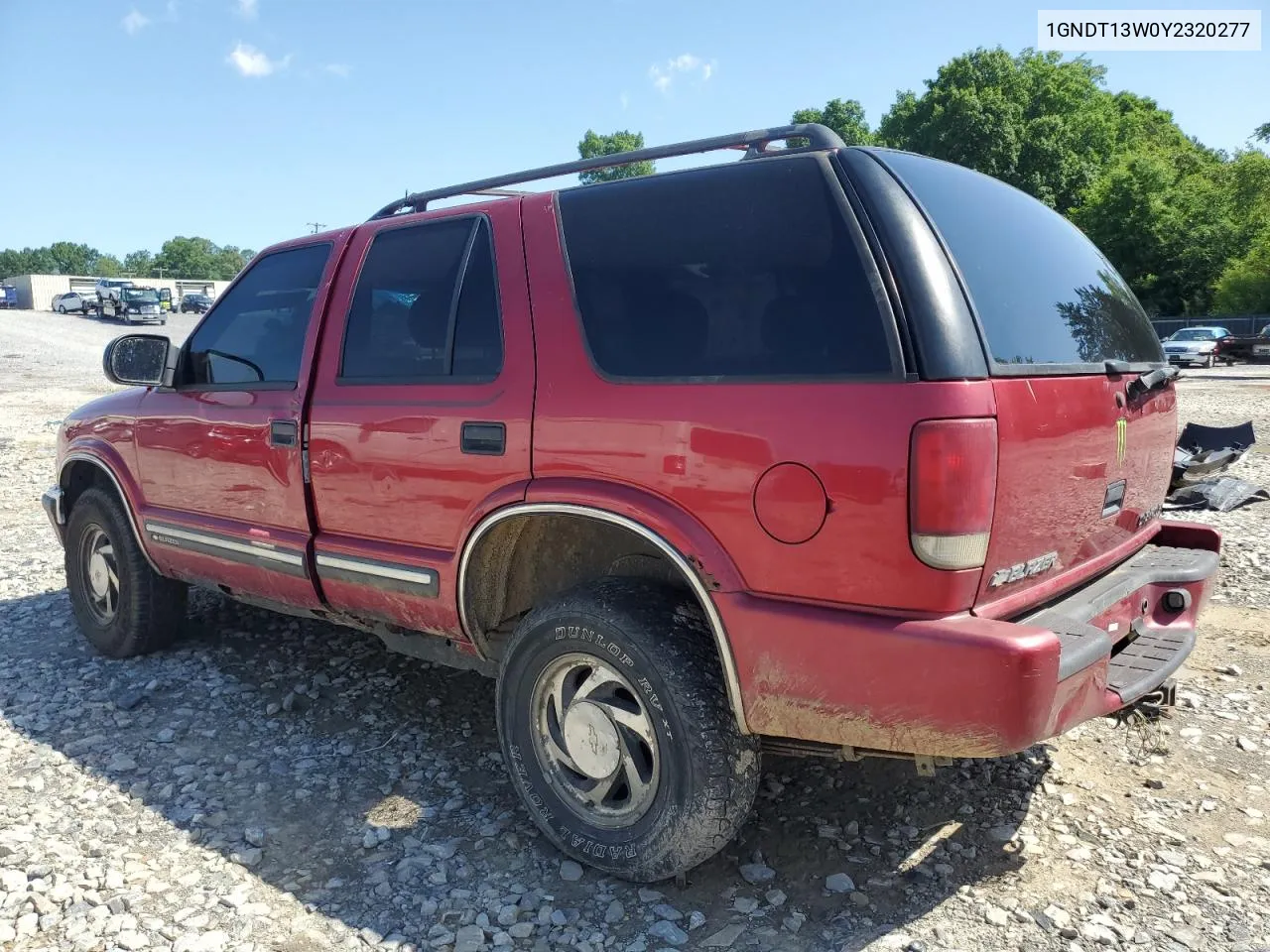 2000 Chevrolet Blazer VIN: 1GNDT13W0Y2320277 Lot: 55803014