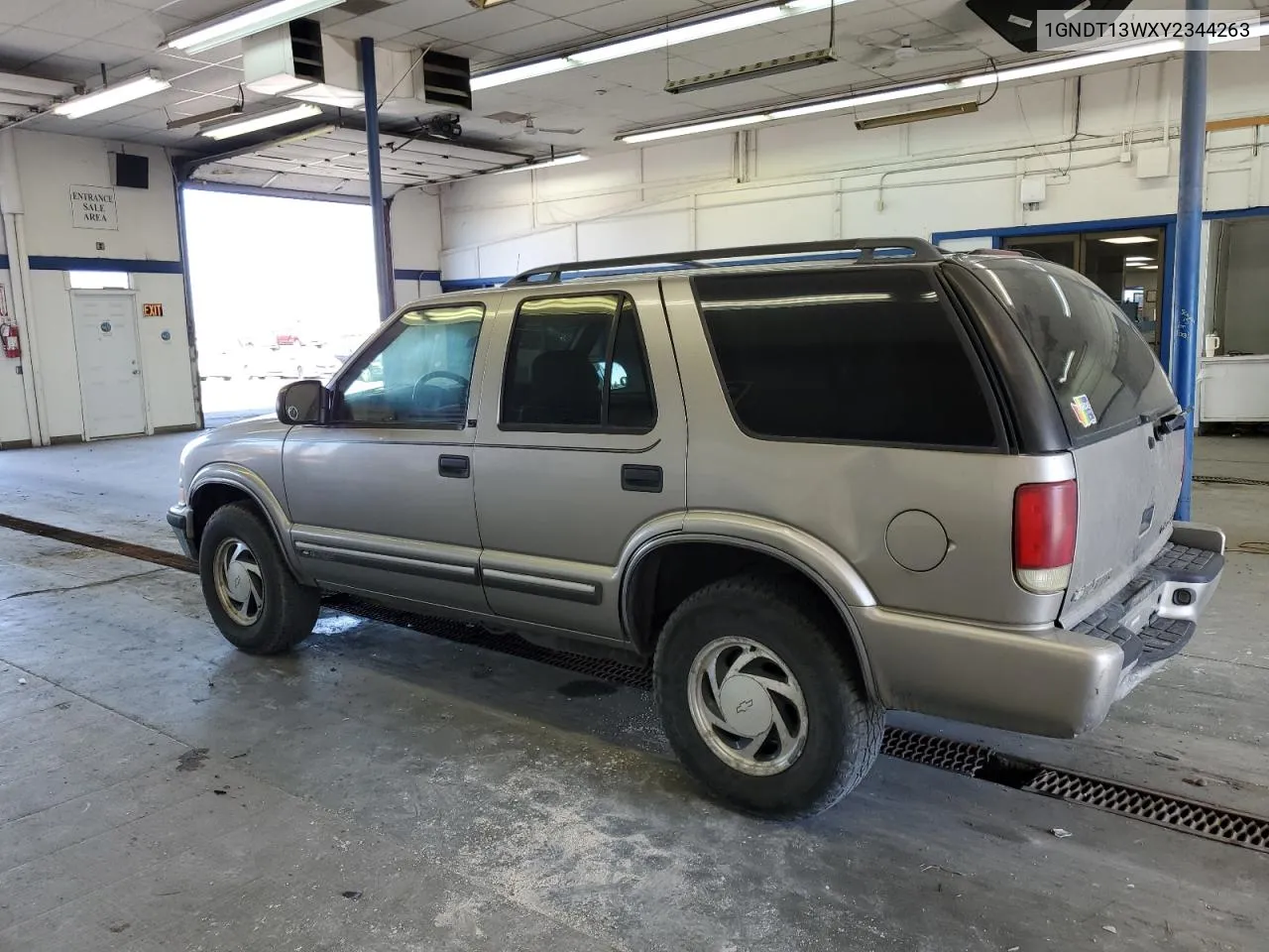 2000 Chevrolet Blazer VIN: 1GNDT13WXY2344263 Lot: 68523484