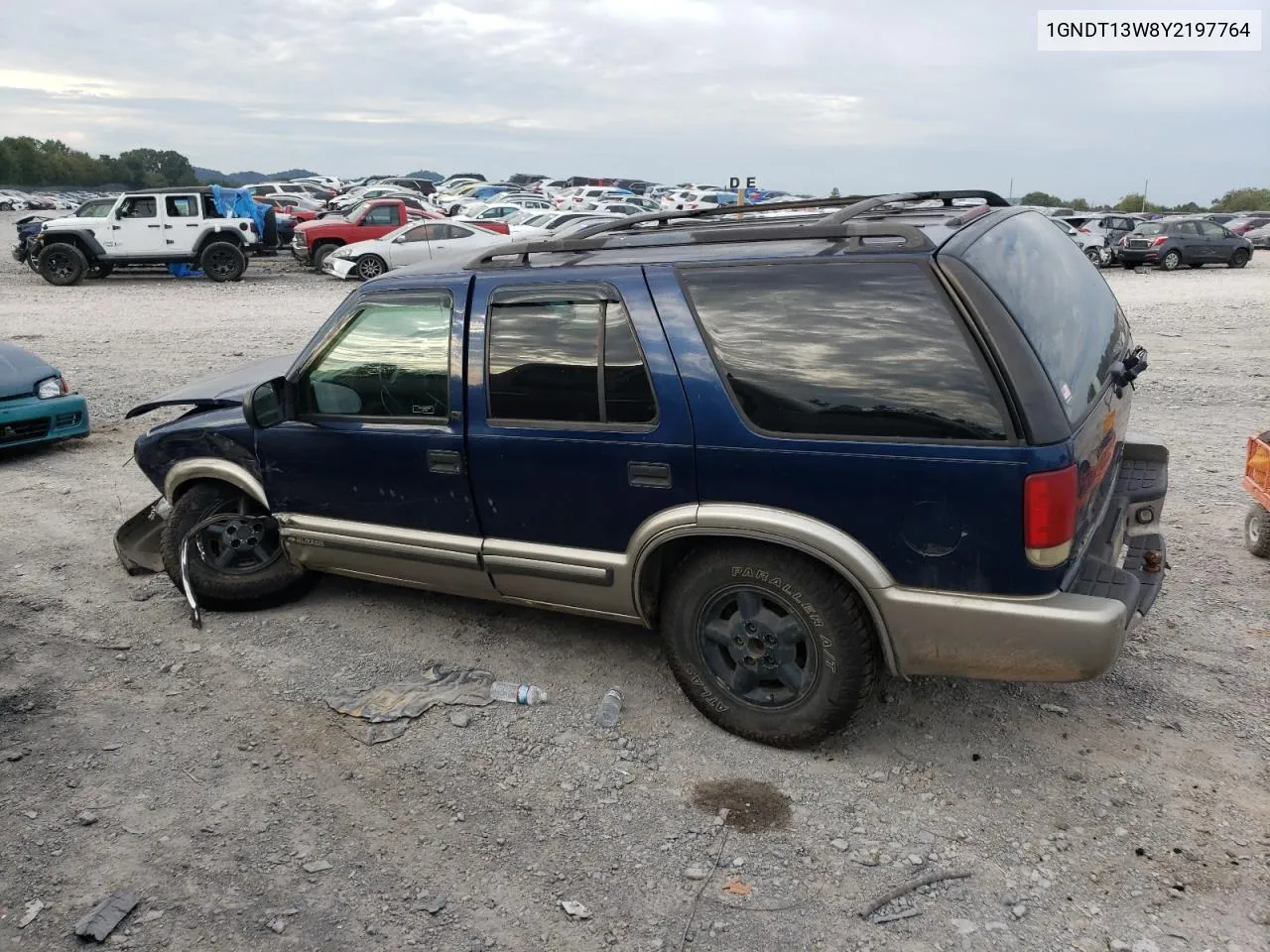 2000 Chevrolet Blazer VIN: 1GNDT13W8Y2197764 Lot: 70231994