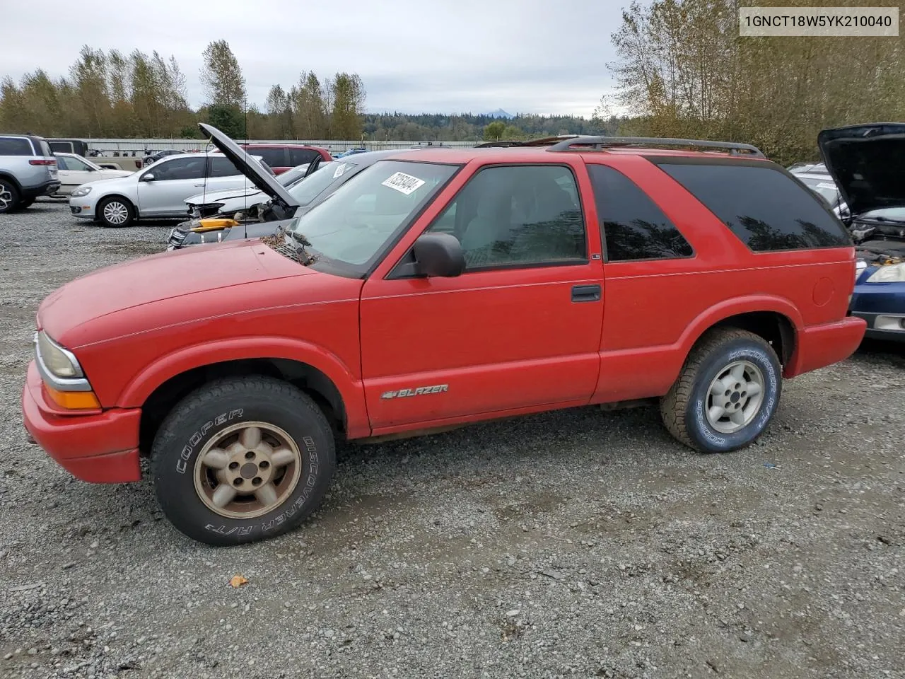 2000 Chevrolet Blazer VIN: 1GNCT18W5YK210040 Lot: 73253404