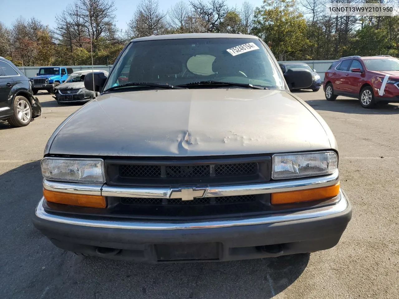 2000 Chevrolet Blazer VIN: 1GNDT13W9Y2101950 Lot: 75248194