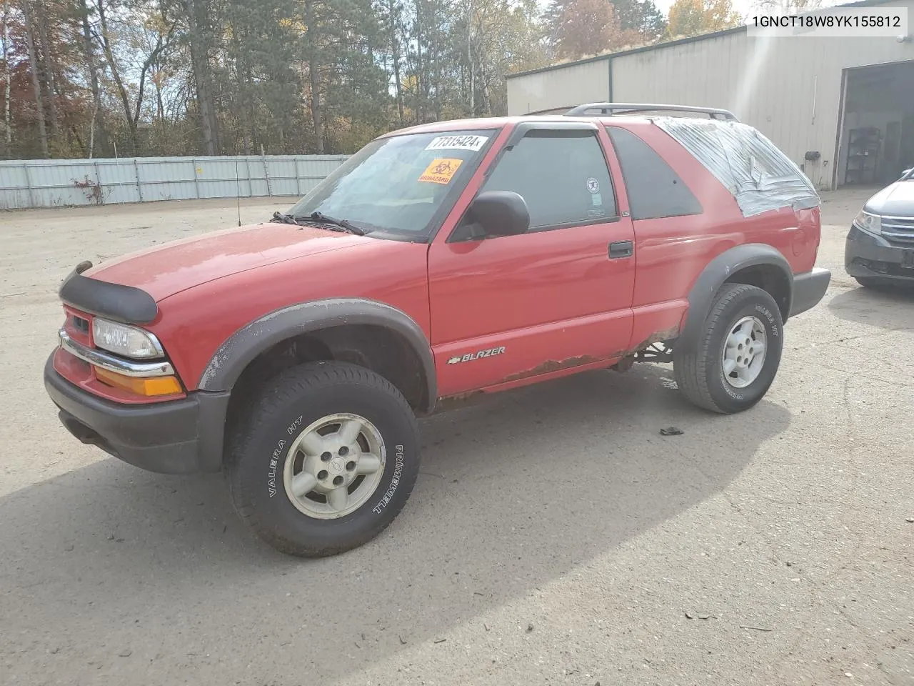 2000 Chevrolet Blazer VIN: 1GNCT18W8YK155812 Lot: 77315424