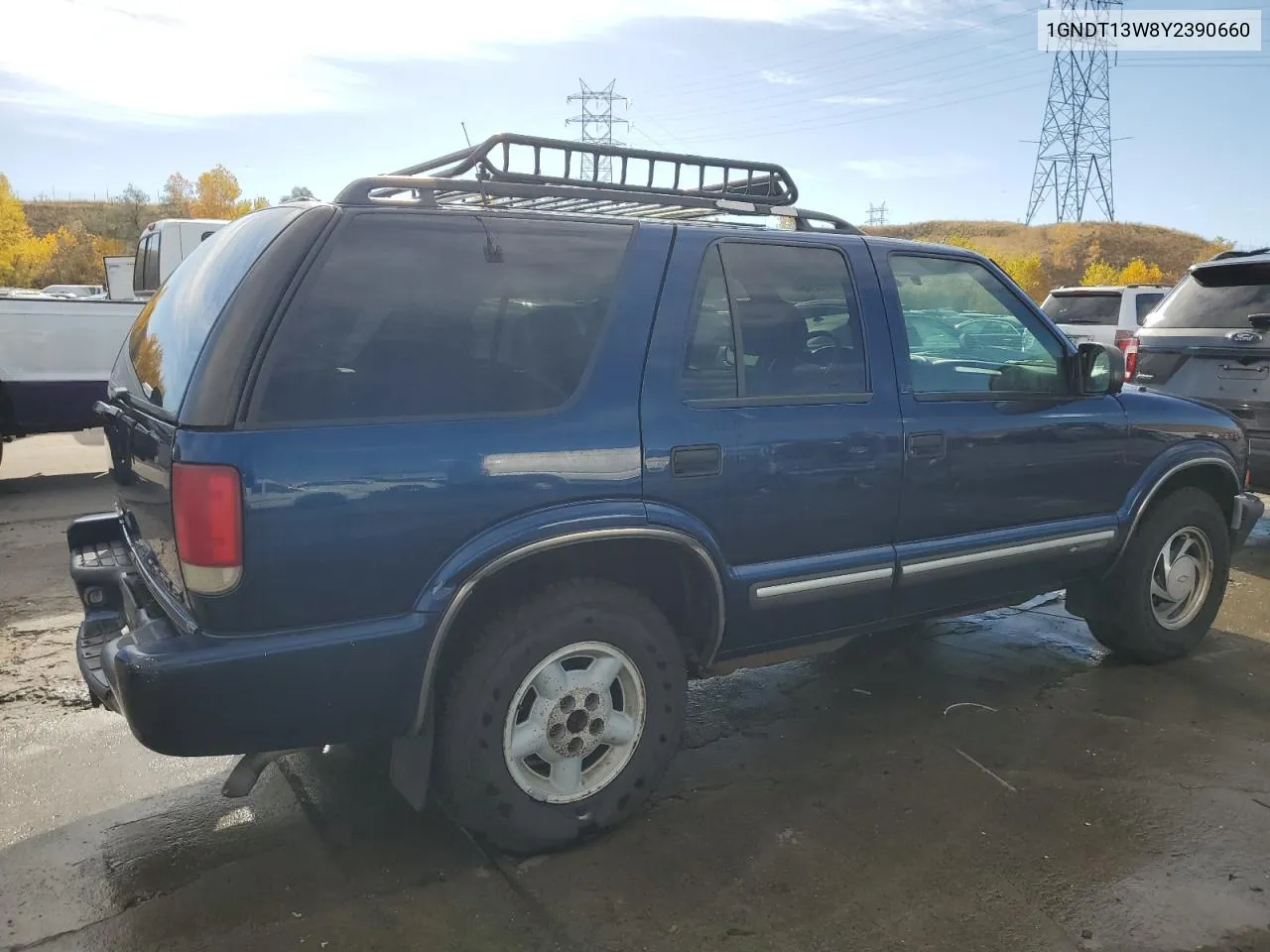 2000 Chevrolet Blazer VIN: 1GNDT13W8Y2390660 Lot: 77702494