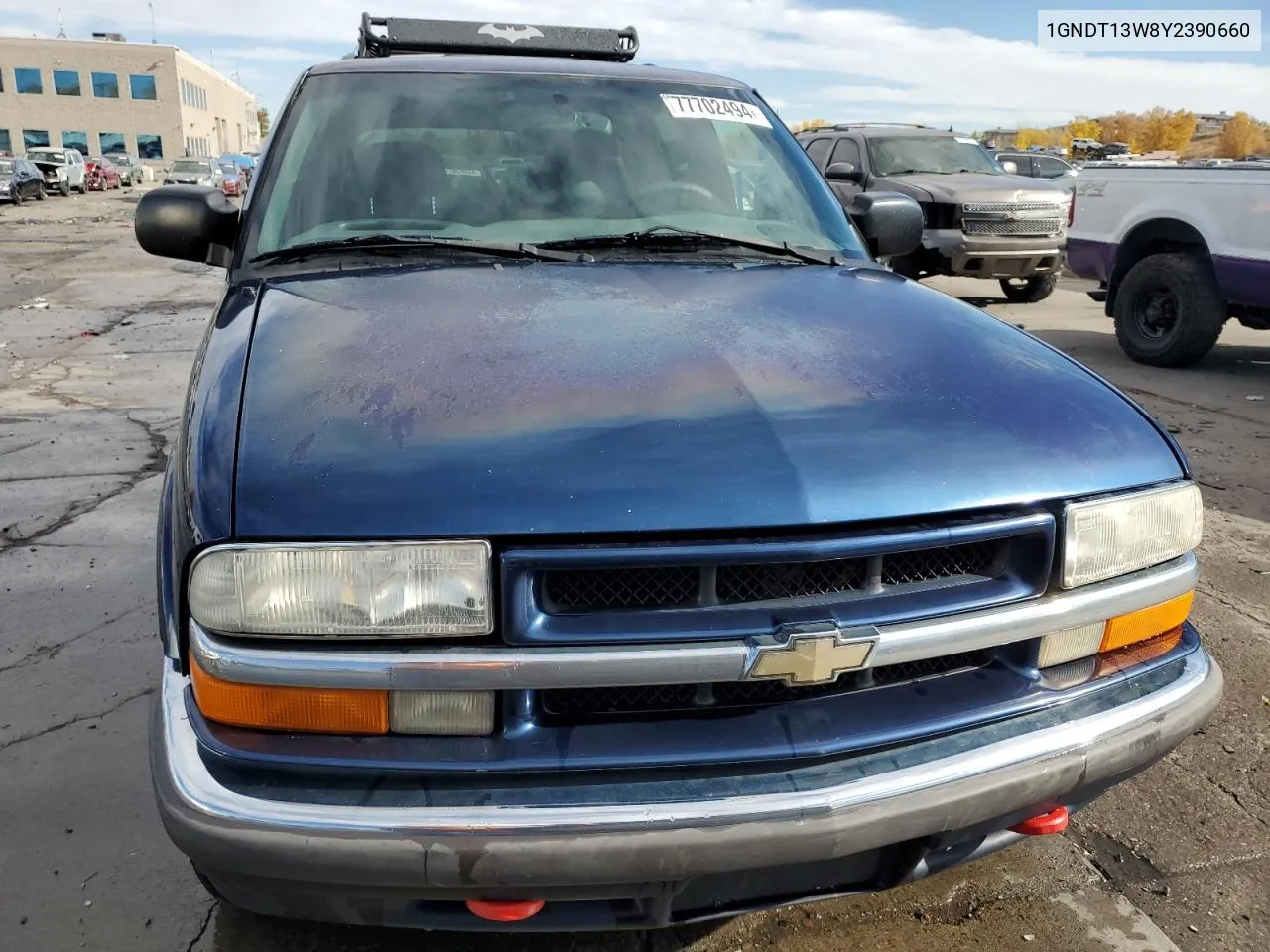 2000 Chevrolet Blazer VIN: 1GNDT13W8Y2390660 Lot: 77702494