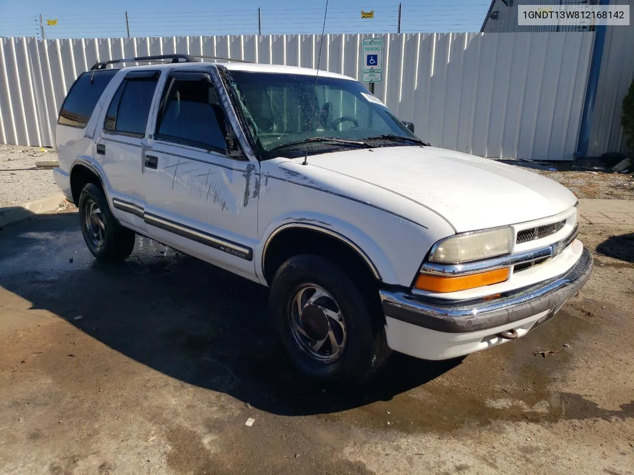 1GNDT13W812168142 2001 Chevrolet Blazer