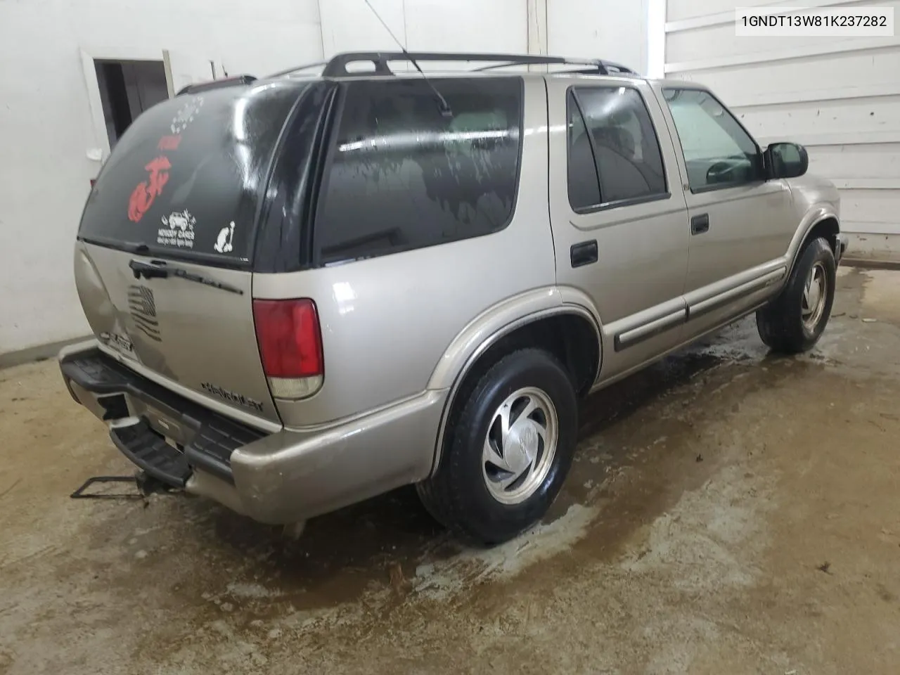 2001 Chevrolet Blazer VIN: 1GNDT13W81K237282 Lot: 77246084