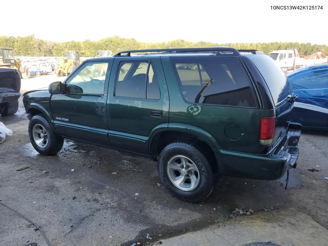 1GNCS13W42K125174 2002 Chevrolet Blazer