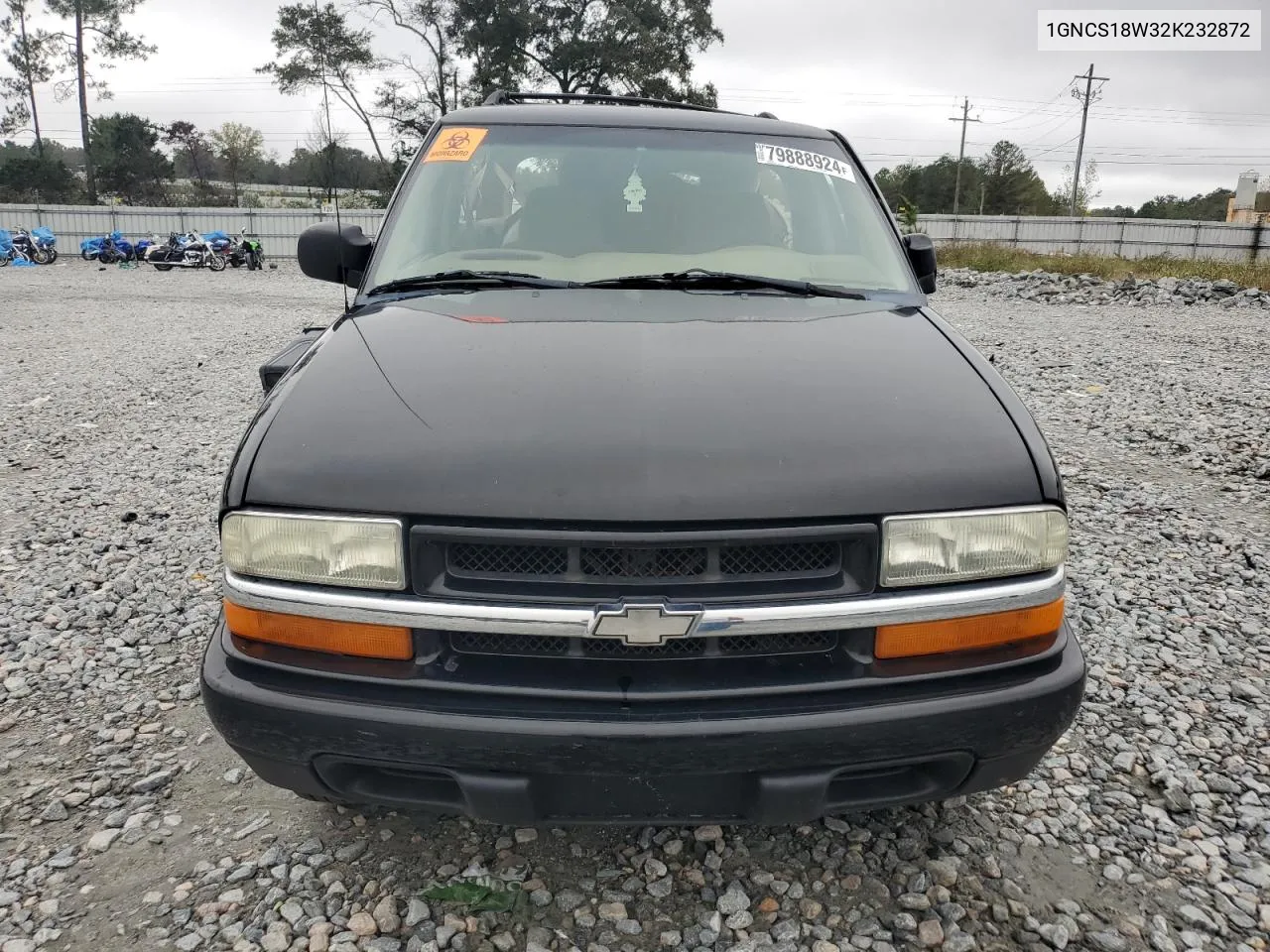 2002 Chevrolet Blazer VIN: 1GNCS18W32K232872 Lot: 79888924