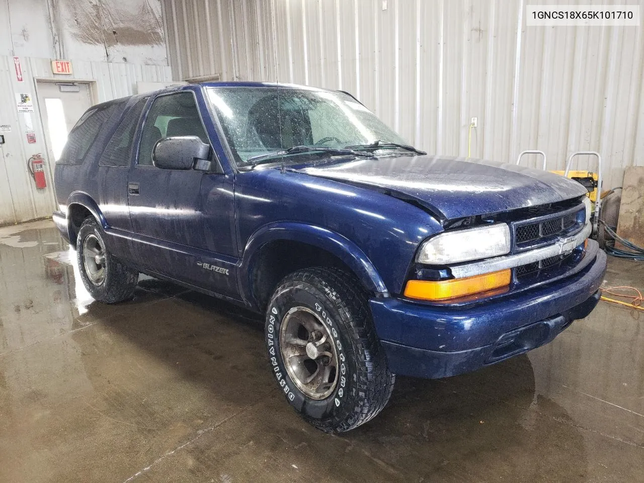 2005 Chevrolet Blazer VIN: 1GNCS18X65K101710 Lot: 76982844