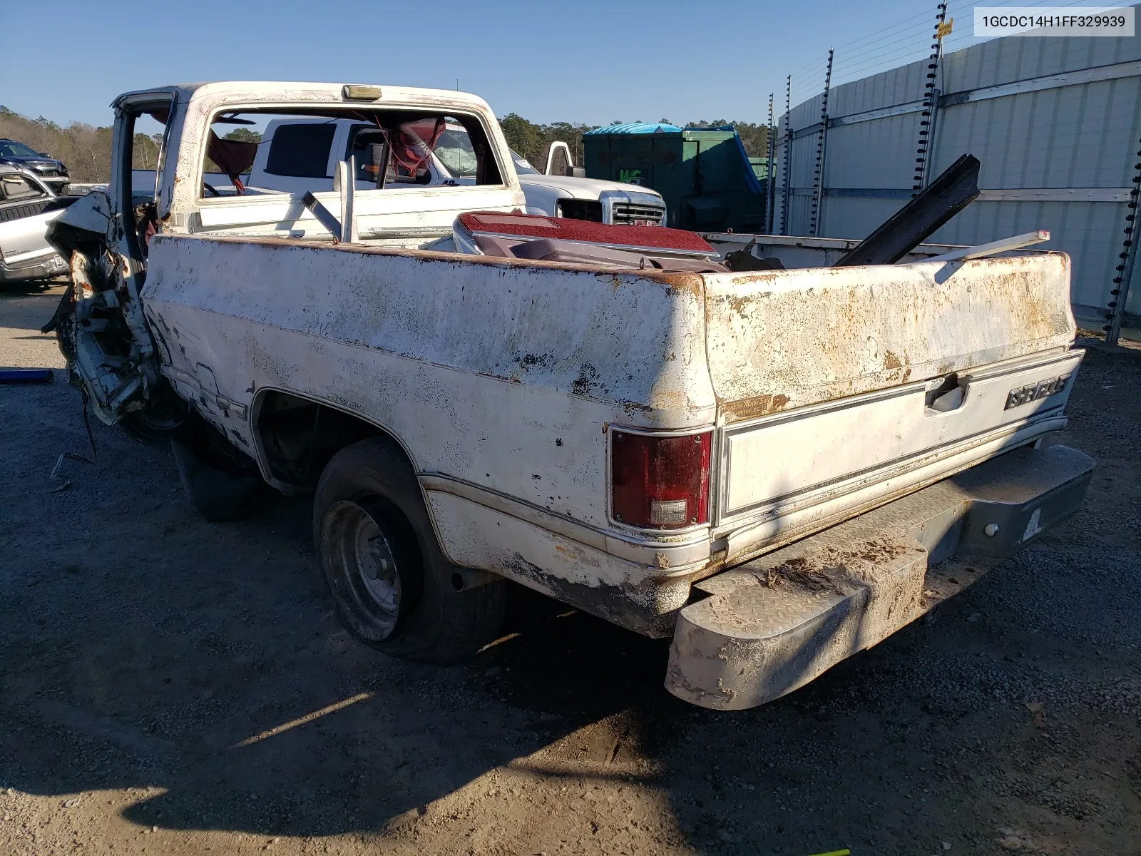 1985 Chevrolet C10 VIN: 1GCDC14H1FF329939 Lot: 33189362