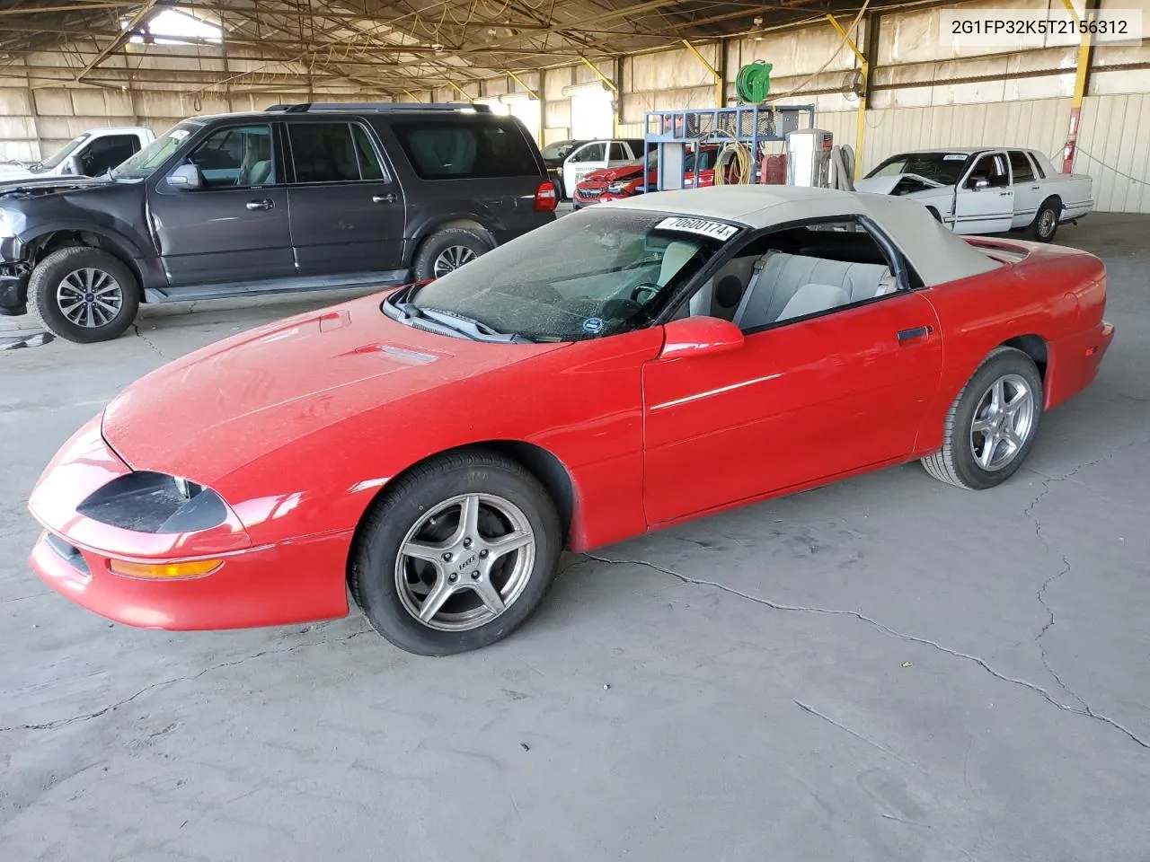 1996 Chevrolet Camaro Base VIN: 2G1FP32K5T2156312 Lot: 70600174