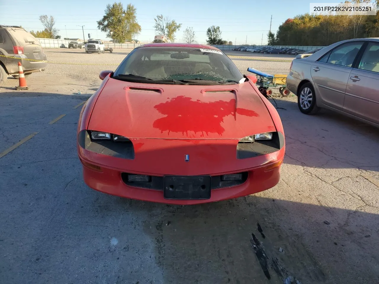 1997 Chevrolet Camaro Base VIN: 2G1FP22K2V2105251 Lot: 75874114