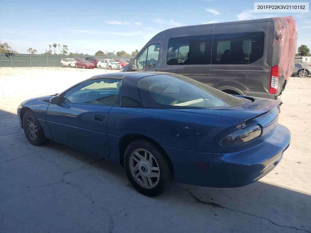 1997 Chevrolet Camaro Base VIN: 2G1FP22K3V2110152 Lot: 76193244