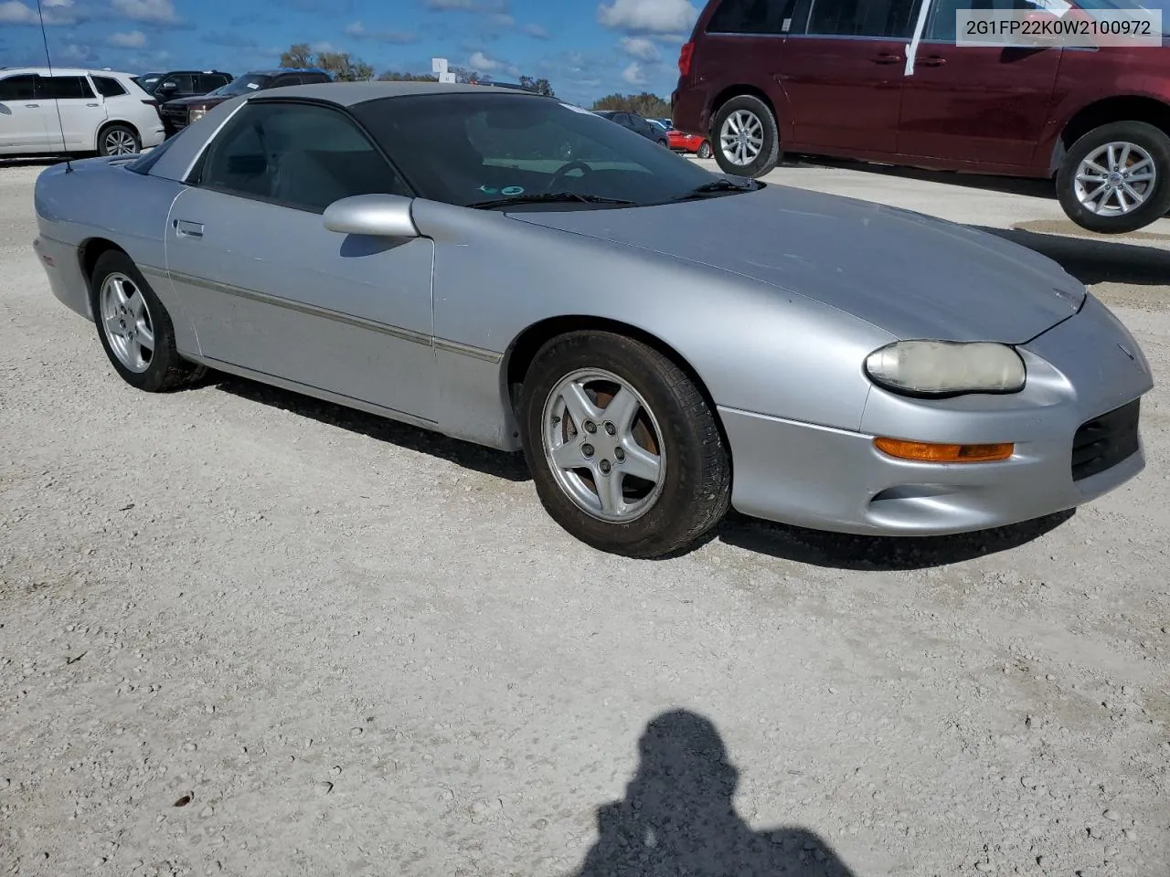 1998 Chevrolet Camaro VIN: 2G1FP22K0W2100972 Lot: 77118264