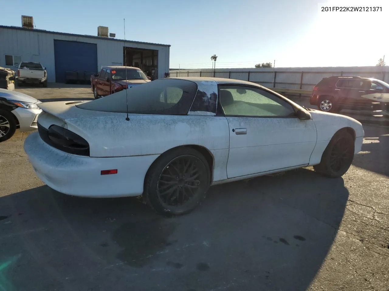 1998 Chevrolet Camaro VIN: 2G1FP22K2W2121371 Lot: 78728954