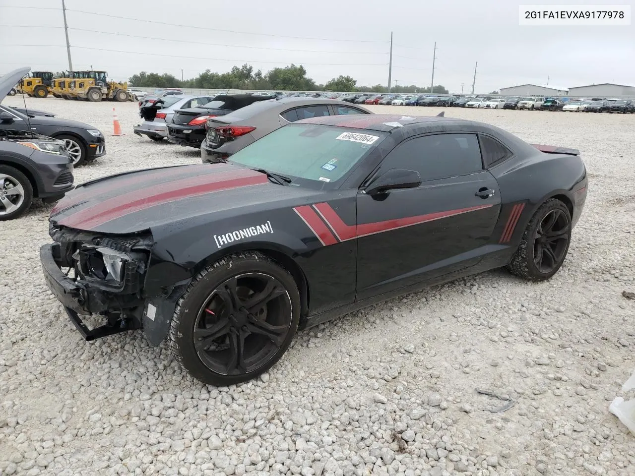 2010 Chevrolet Camaro Ls VIN: 2G1FA1EVXA9177978 Lot: 69642064