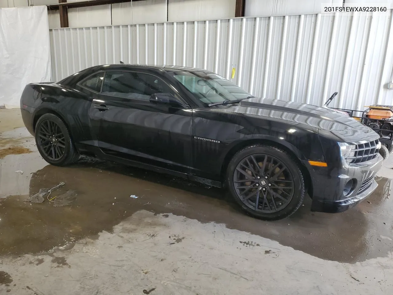 2010 Chevrolet Camaro Ss VIN: 2G1FS1EWXA9228160 Lot: 69682134