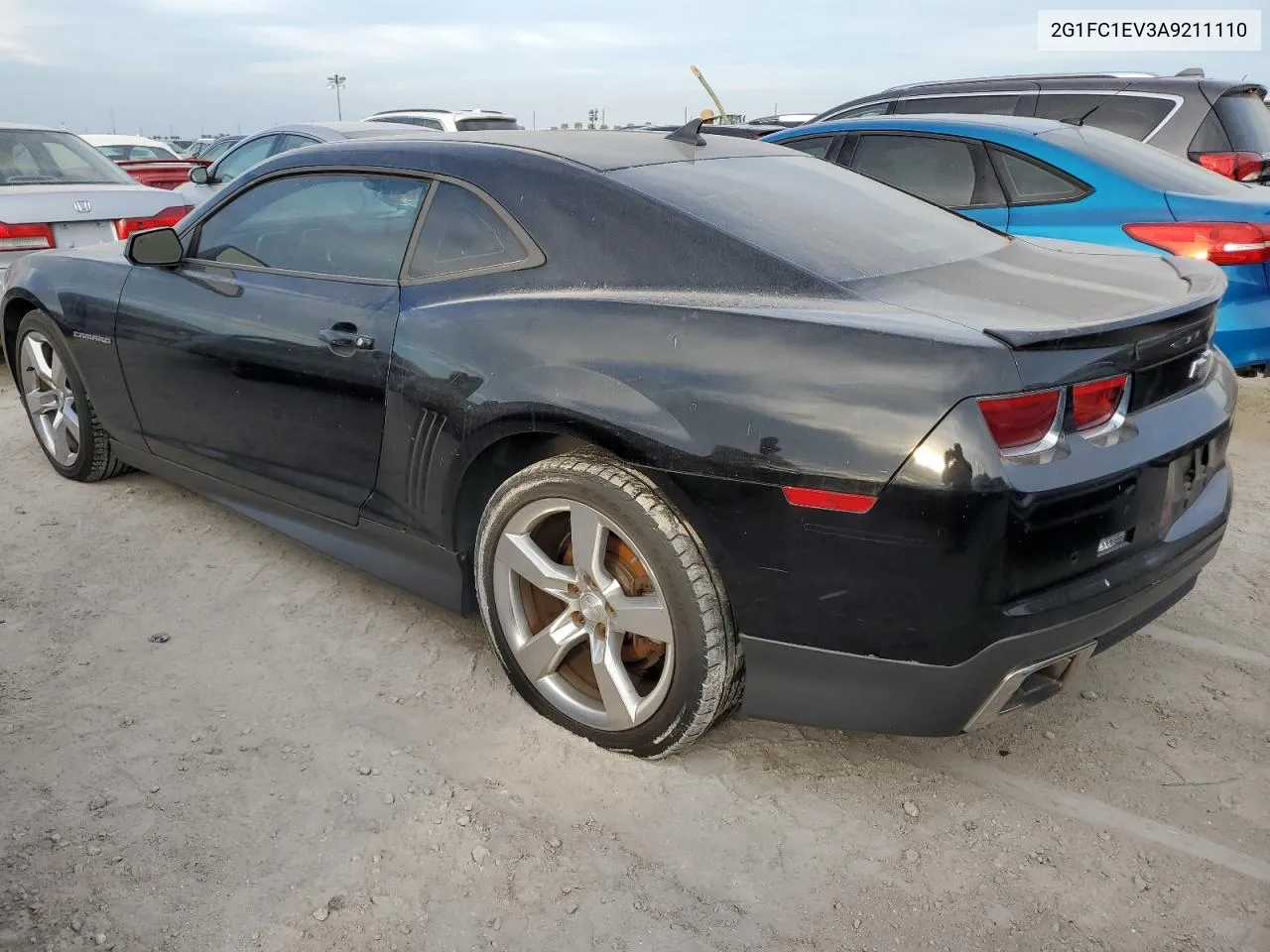 2010 Chevrolet Camaro Lt VIN: 2G1FC1EV3A9211110 Lot: 76328184