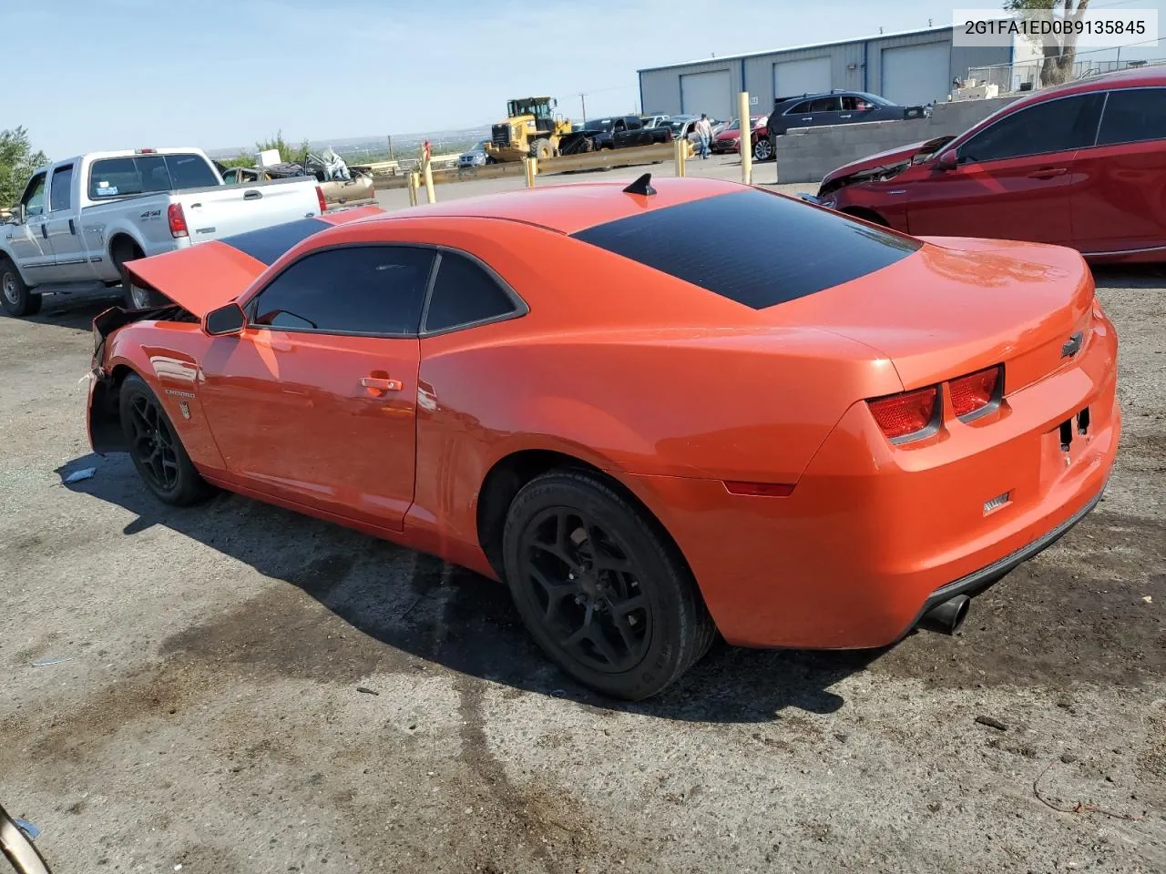 2011 Chevrolet Camaro Ls VIN: 2G1FA1ED0B9135845 Lot: 63027114