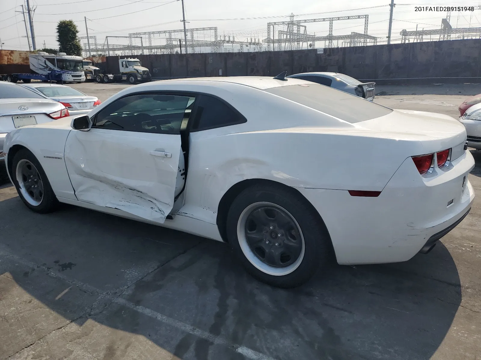 2011 Chevrolet Camaro Ls VIN: 2G1FA1ED2B9151948 Lot: 63210574