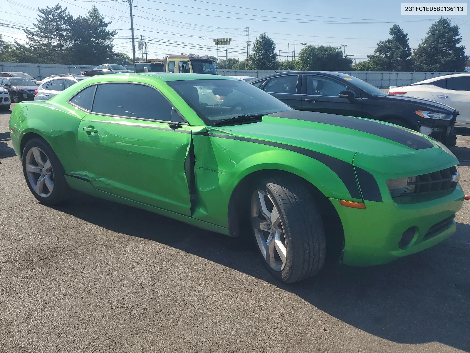 2G1FC1ED5B9136113 2011 Chevrolet Camaro Lt