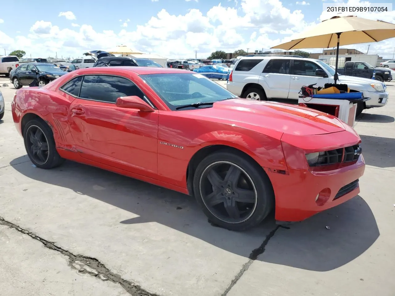 2011 Chevrolet Camaro Lt VIN: 2G1FB1ED9B9107054 Lot: 67611024