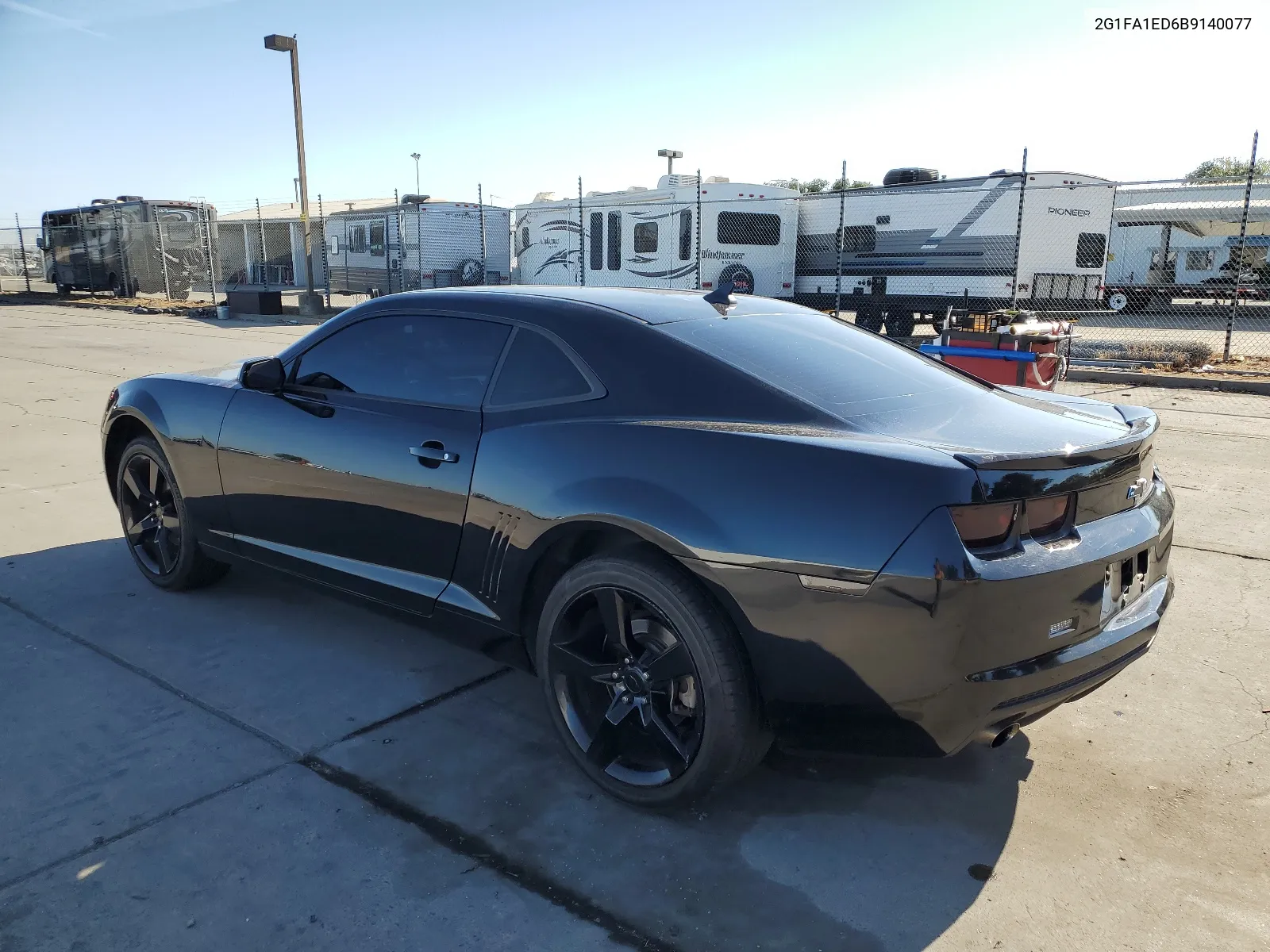 2G1FA1ED6B9140077 2011 Chevrolet Camaro Ls