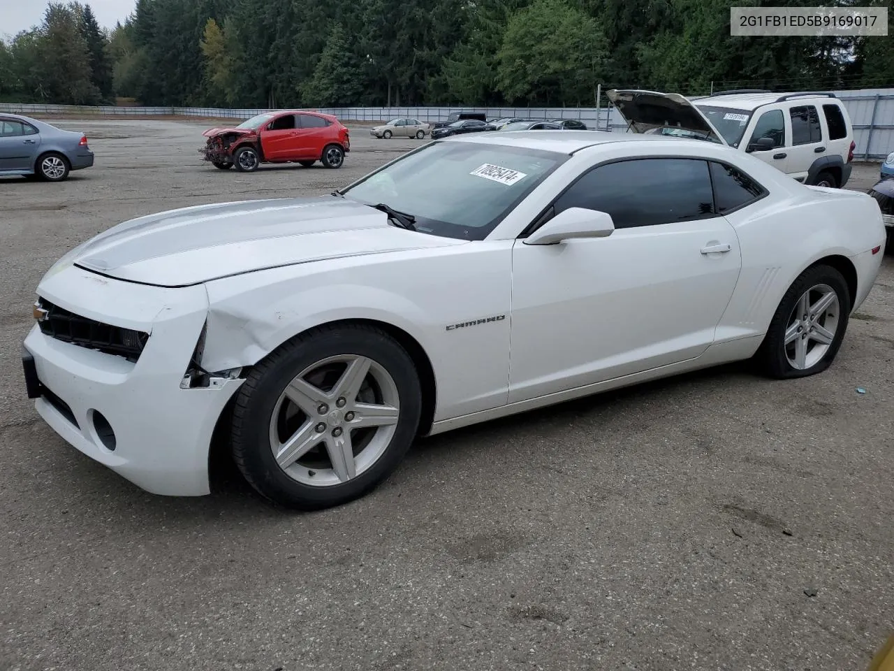 2G1FB1ED5B9169017 2011 Chevrolet Camaro Lt