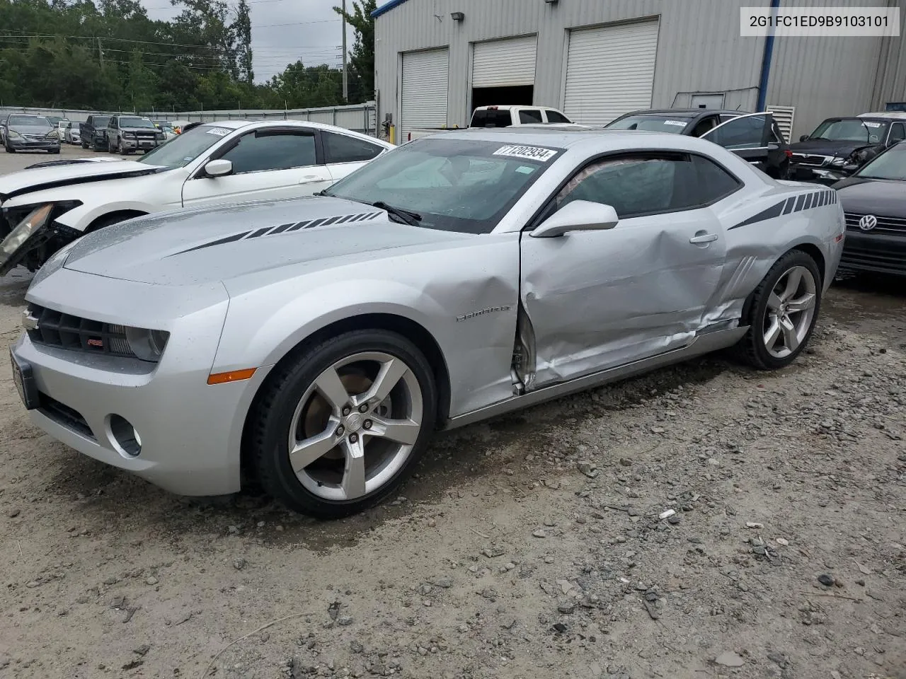 2011 Chevrolet Camaro Lt VIN: 2G1FC1ED9B9103101 Lot: 71202934