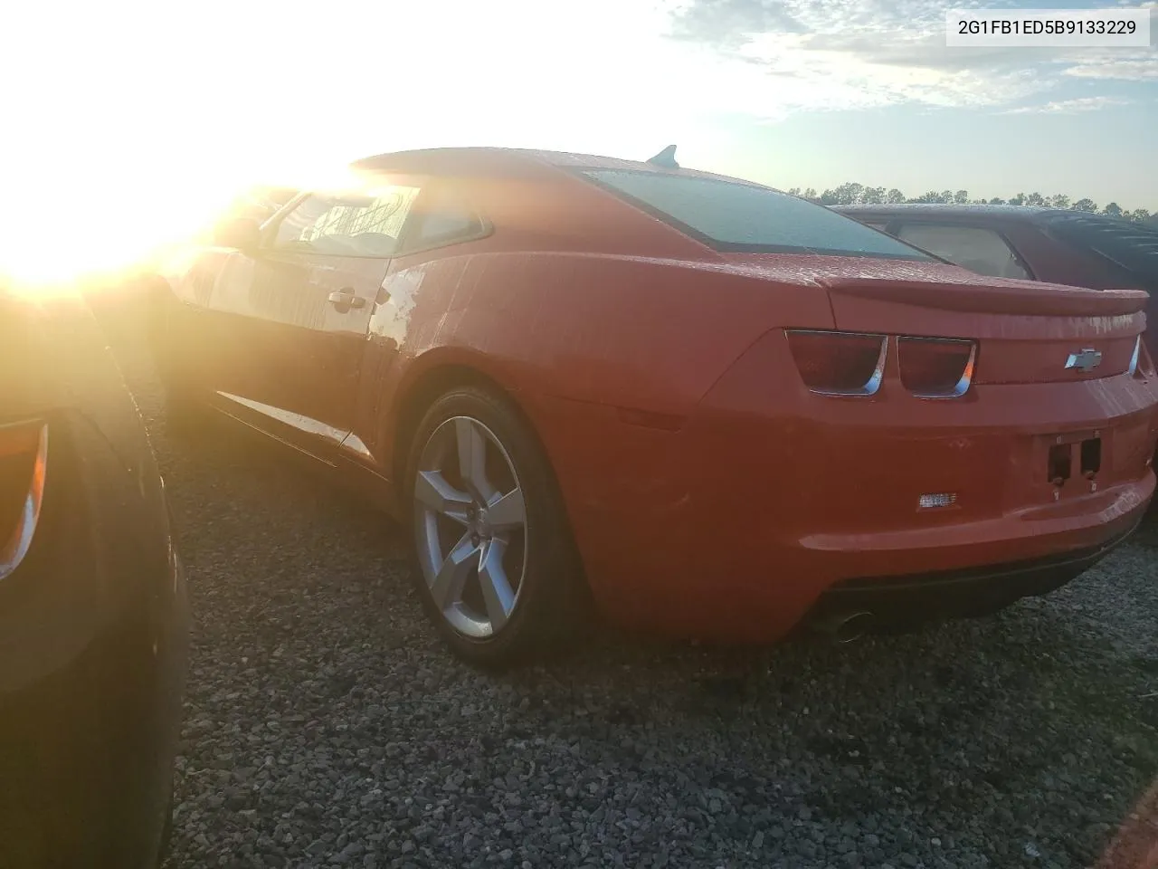 2G1FB1ED5B9133229 2011 Chevrolet Camaro Lt