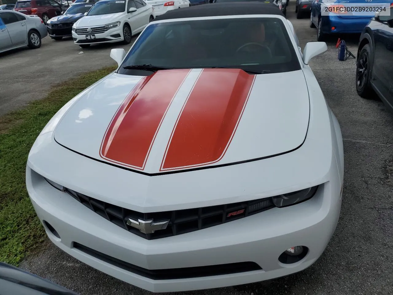 2G1FC3DD2B9203294 2011 Chevrolet Camaro Lt