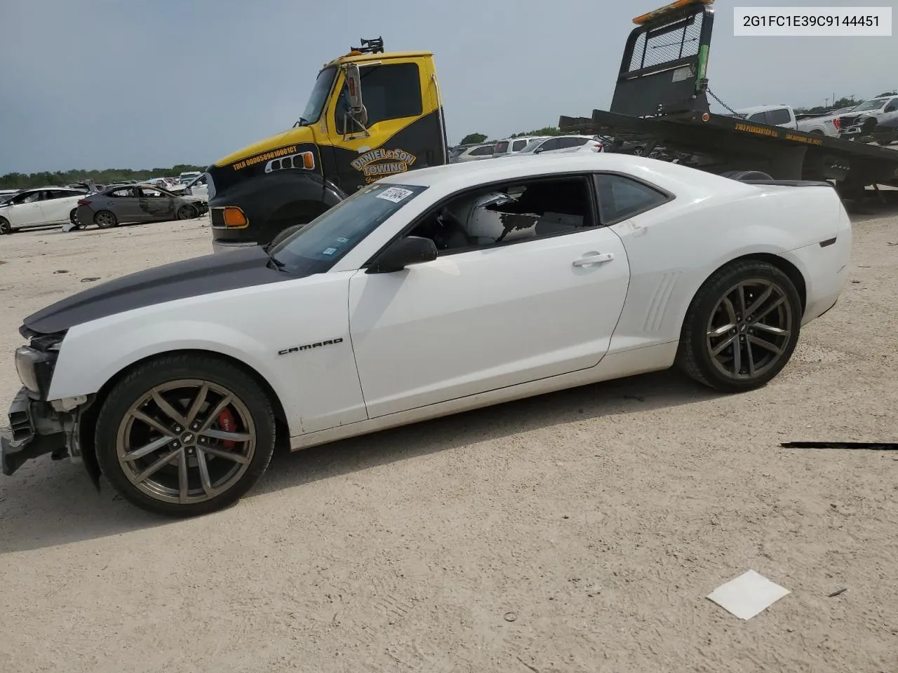 2G1FC1E39C9144451 2012 Chevrolet Camaro Lt