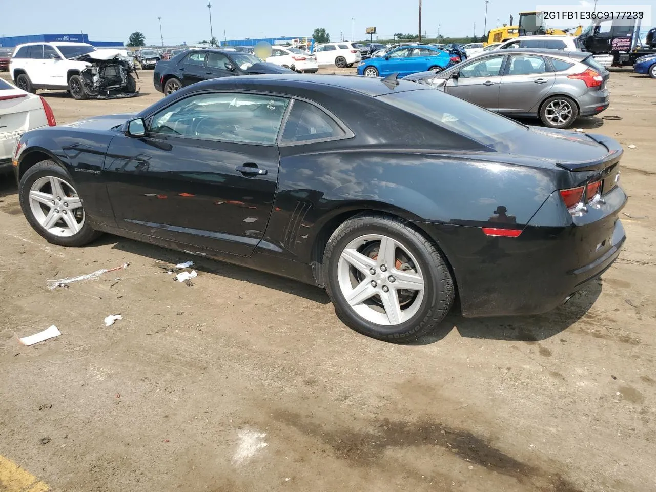 2G1FB1E36C9177233 2012 Chevrolet Camaro Lt