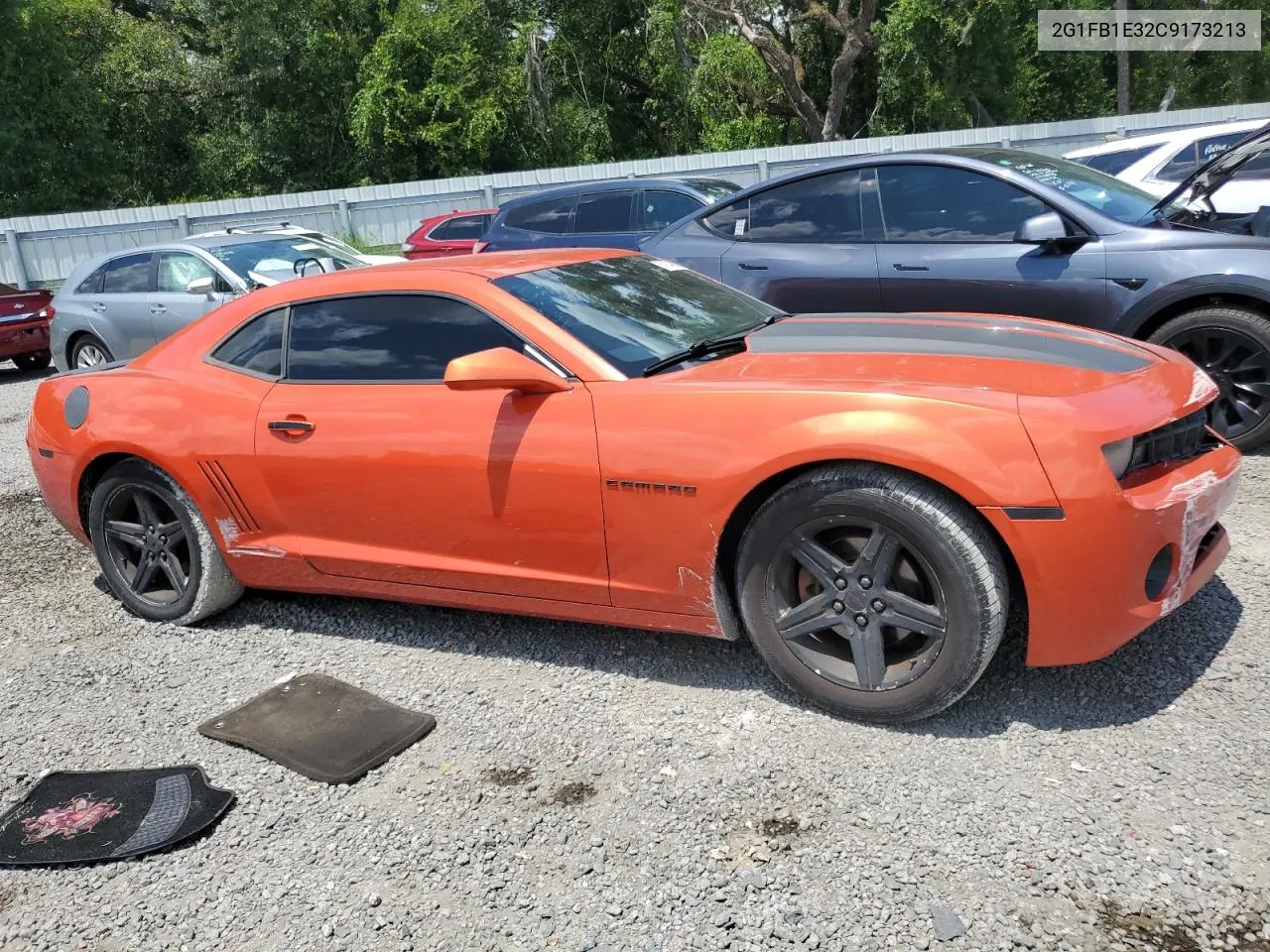 2G1FB1E32C9173213 2012 Chevrolet Camaro Lt