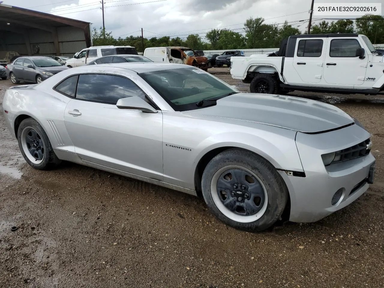 2012 Chevrolet Camaro Ls VIN: 2G1FA1E32C9202616 Lot: 67950804