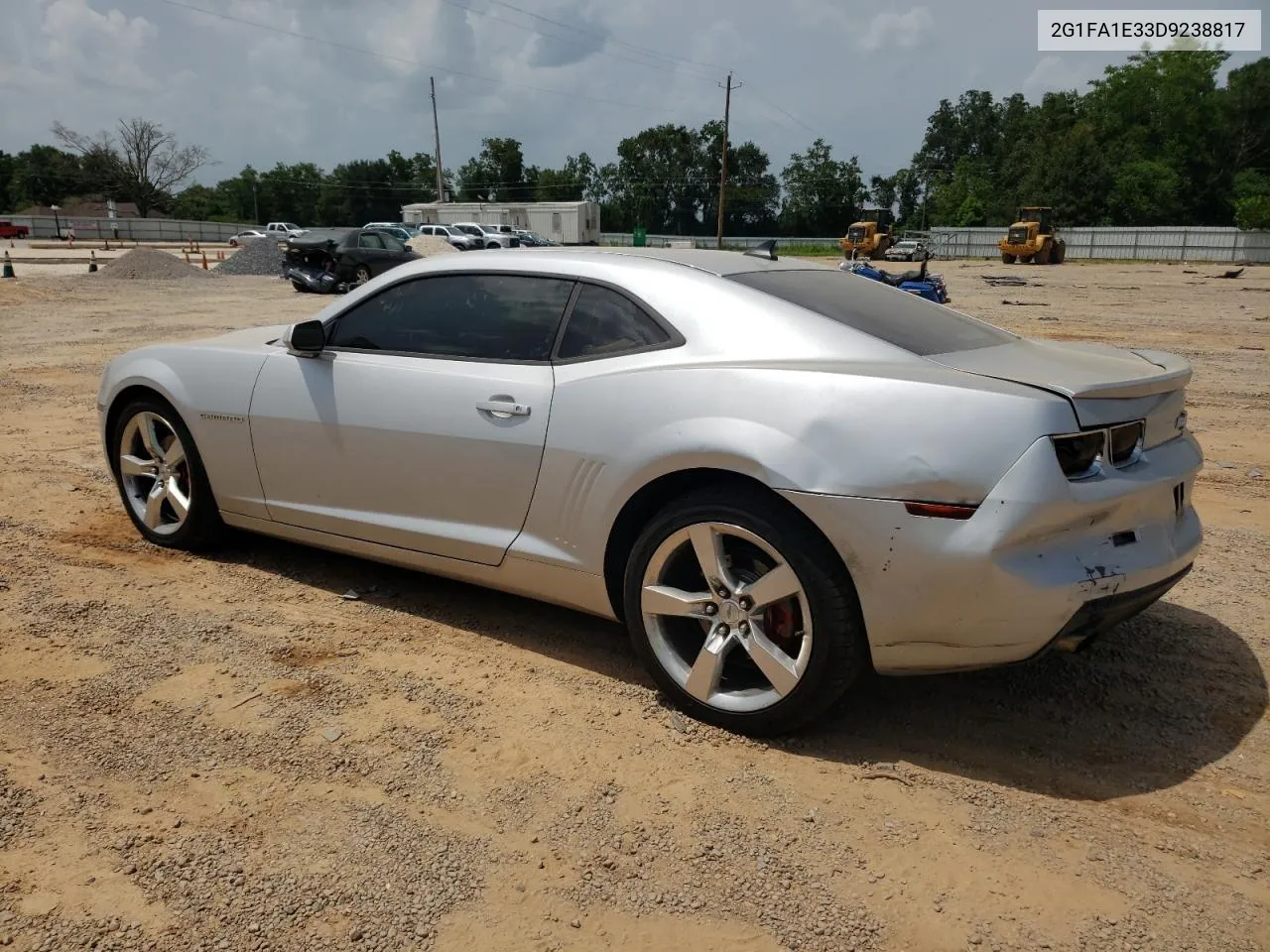 2013 Chevrolet Camaro Ls VIN: 2G1FA1E33D9238817 Lot: 65031534